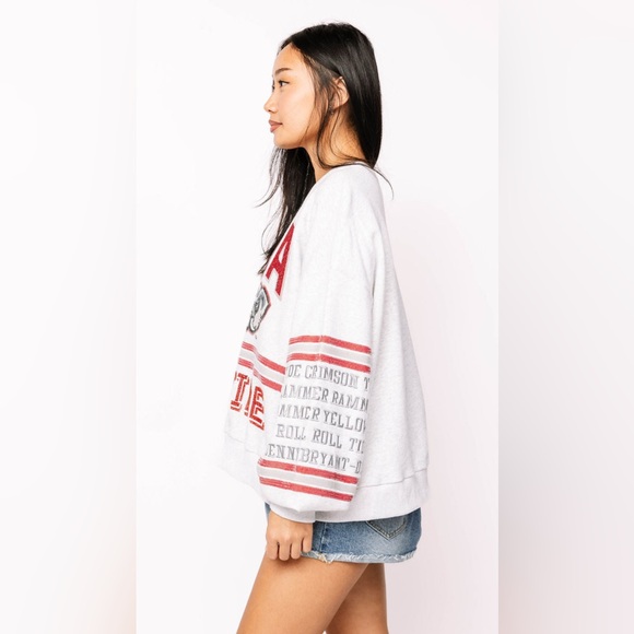 New!QUEEN OF SPARKLES Licensed Alabama Sequin Flower Mascot Oversized Sweatshirt - Picture 7 of 12